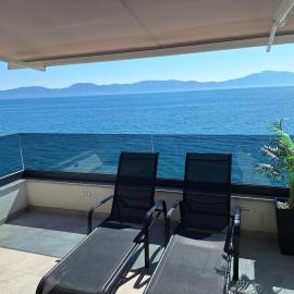 Apartments Nina Brist, hotelli kohteessa Brist