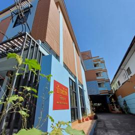 บ้านสันติ, hotel in Chiang Rai