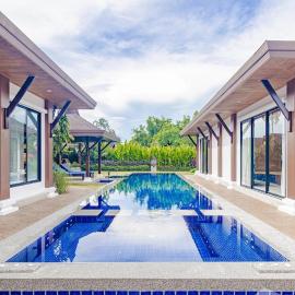 4 BR Jacuzzi Pool Villa with Playground, near Layan, Laguna, Bang Tao beach