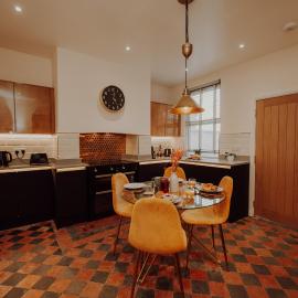Rigg House - Ideal for Contractors 2 bed 2 bathrooms sleeps 6 free parking