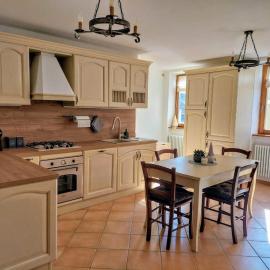 카바레노에 위치한 호텔 Appartamento-Wohnung Amblar