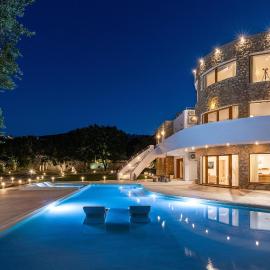 Hamilton Grand Villa, хотел в Koskinou