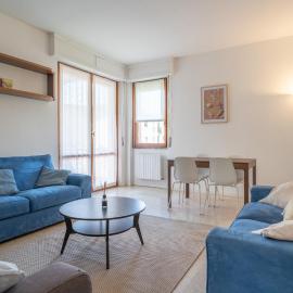 Lecco Adventure Base، فندق في ليكو