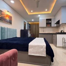 10th floor Well Design Luxury Studio in Jaipur, khách sạn ở Jaipur