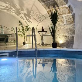 Le Manoir médiéval de Garance, hotell i Châteaumur