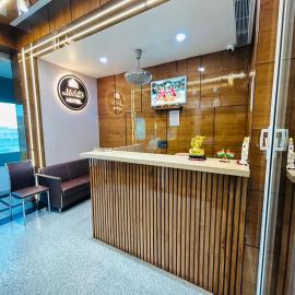 JMD Hotel, hotel v destinaci Farrukhnagar