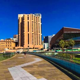 city unit at gouger st 106, hotel di Adelaide