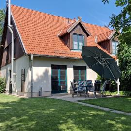 Ferienhaus Hase, hotel in Burg