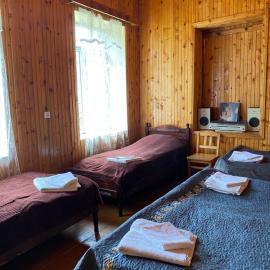 Lia Jamdeliani Guest House, hotelli kohteessa Mazeri