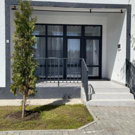 Коттедж в ЦО Атлантис, hotel in Chon-Sary-Oy