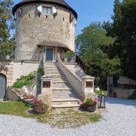 Der Turm Leiben Apartments