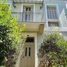 Kanela, charming home in central Amaliada, hotel em Amaliada