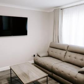 Stylish 3-Bed with Private Garden