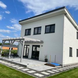 Family Golf House