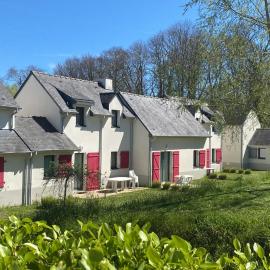val Queven、Quévenのホテル