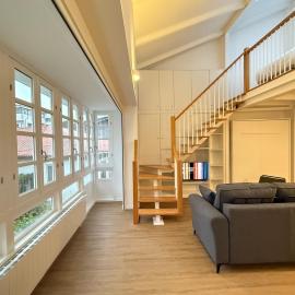 Padrón Plaza Loft L5 by URent