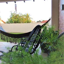 Hostel ElianeMS Quartos Privativos com Banheiro, hotel in Campo Grande