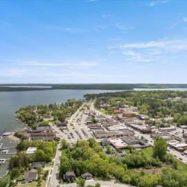 Wake to views of Leech Lake, hotell sihtkohas Walker