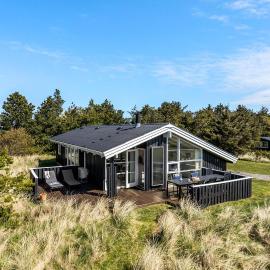 Amazing Home In Hirtshals With Sauna, viešbutis Hirtshalse