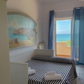 LA PERLA BIANCA Apartment - Near Train Station and Best Beaches with Amazing Sunsets, хотел в Анцио