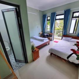 Minh Ngoc Homestay Citadelle, hotel in Thôn Kim Long (1)