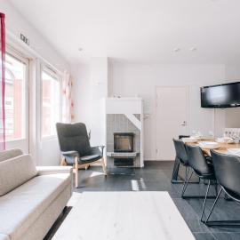 Levin Kotka 2 - Spacious 3BR Holiday Apt with Sauna Next to Ski Slopes, готель у Леві