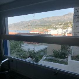 Γκαρσονιέρα δίπλα στην θάλασσα κ θέα στο λιμανι