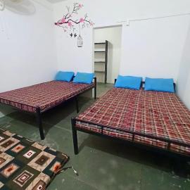 jay malhar bhaktniwas and lodging jejuri, hotel din Jejūri