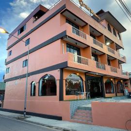 The Morocco, hotel u gradu Kaeng Kachan