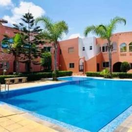 Charming Apt Pool & Beach, hotel in Sidi Bouzid