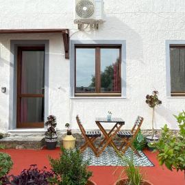 Stefania Guest House 2, hotell i Giba