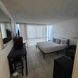 Waikiki Vacation studio