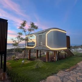LUA Capsule Rooms, hotel u gradu San Luis Soyatlán