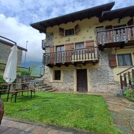 Casa Nicole Valle Stura, hotel en Demonte