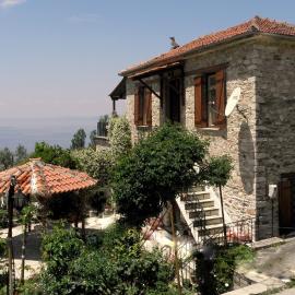Tsorni Hill Cottage, viešbutis mieste Lefokastras