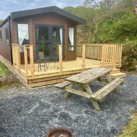 Caban Iago Lodge, hotel in Pennal