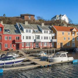 Central sea house apartment - Free parking
