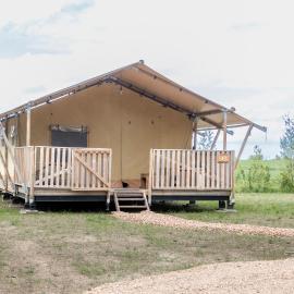 Glamping De Zuidvliet Nr 13, hotell i Wolphaartsdijk