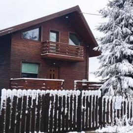 Cabana Mămăruța, hotel en Bălceşti
