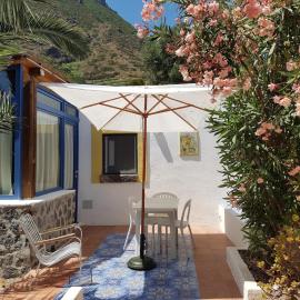 Casa del Nespolo, hotel em Malfa