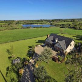 The Starlings Country House, hotel in Wexford