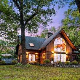 Catskill Estate epic views hot tub