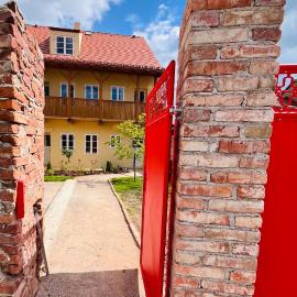 Četnická Stanice Mšeno, hotel en Mšeno