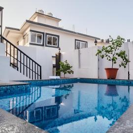 Thor Villa, 5BHK-Private Pool-Cook-Caretaker, hotel u gradu Assagao