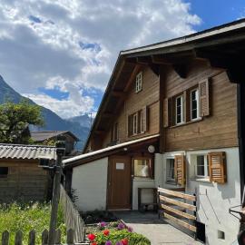 Apartment HasliView, hotel u gradu Inertkirhen