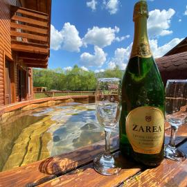 La Cabane Râșnov Spa and Retreat, hotel a Rîşnov
