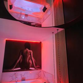 Boudoir Margot - Luxury room balnéo