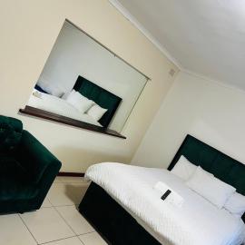 AFRICAN HAVEN GUEST HOUSE BnB GOODWOOD, Hotel in Cape Town