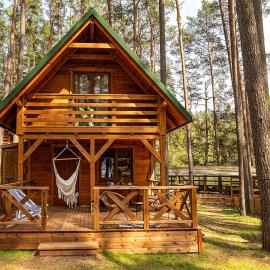 Dolce Vita Nad Jeziorem Taras 6 Osob, hotel u gradu 'Borsk'