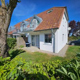 Strandnahe FeWo Sonneneck auf Poel mit Garten & Stellplatz